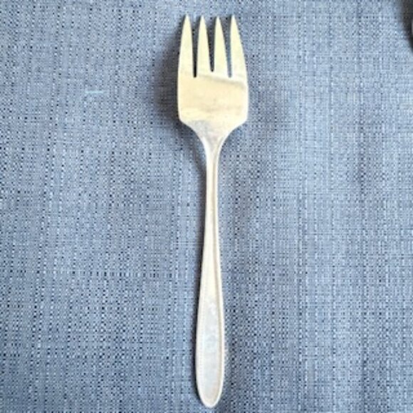 Vintage Community Plate Silverplate Serving Fork & Pierced Round Server - Picture 12 of 13